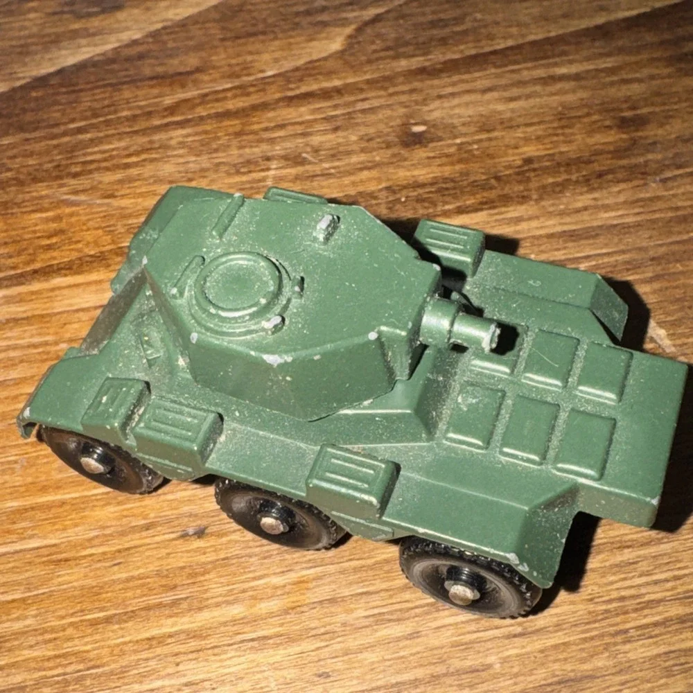 Vintage Lesney Matchbox No. 67 Saladin 6 x 6 Armoured Car Made in England
